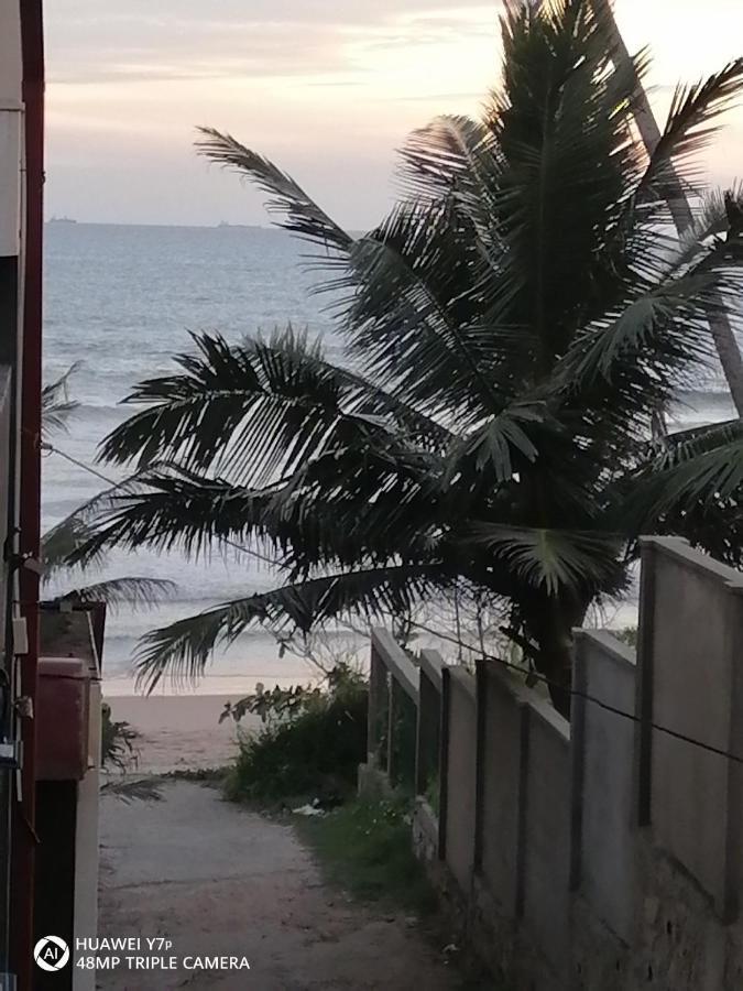 The Ocean Villa At Surf Spot Matara Exterior foto